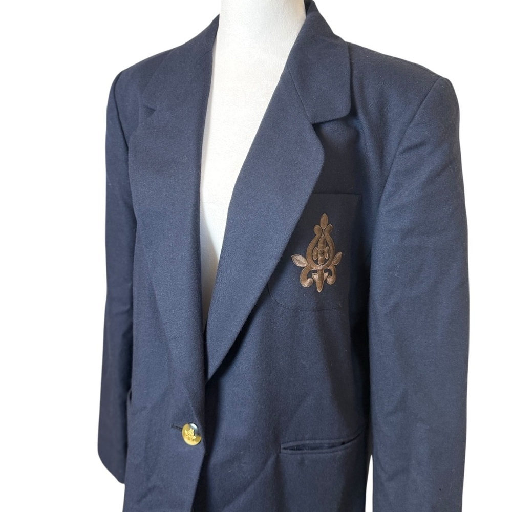 Vintage Womens Harve Benard Navy Blue Wool Blazer Jacket Crest Medium Preppy